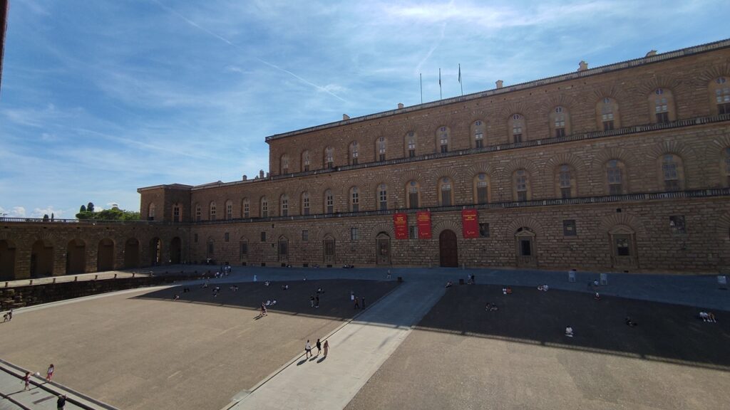 イタリア　高級　アパート