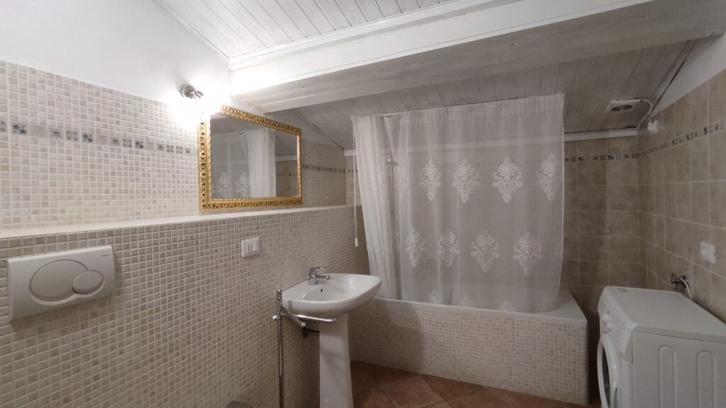 Monthly Stays in Florence Italy, AC Caiani Apartments