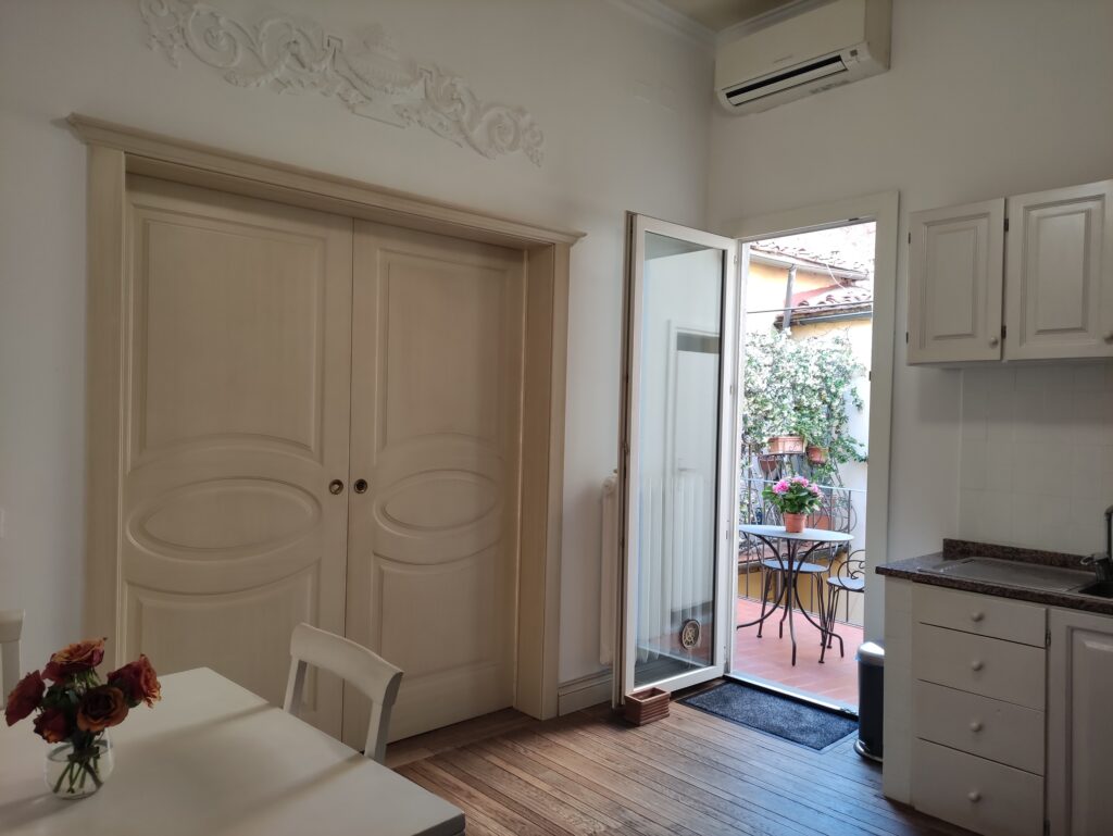 Monthly Stays in Florence Italy, AC Caiani Apartments