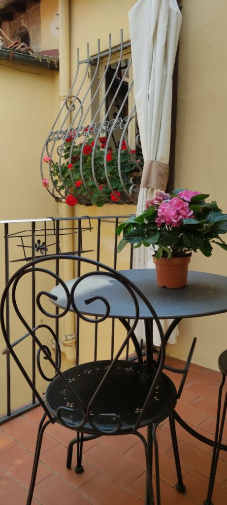 Monthly Rentals in Florence Monthly Stays in Florence Italy, AC Caiani Apartments