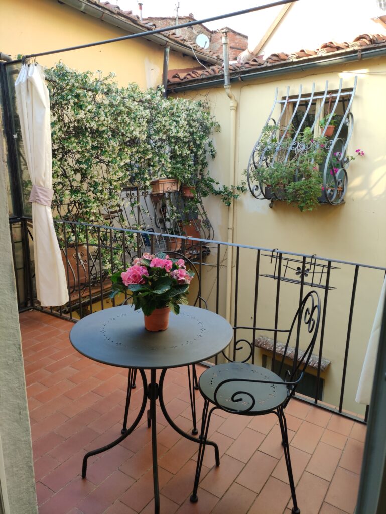 Monthly Rentals in Florence Monthly Stays in Florence Italy, AC Caiani Apartments