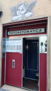 The vintage photo booth florence